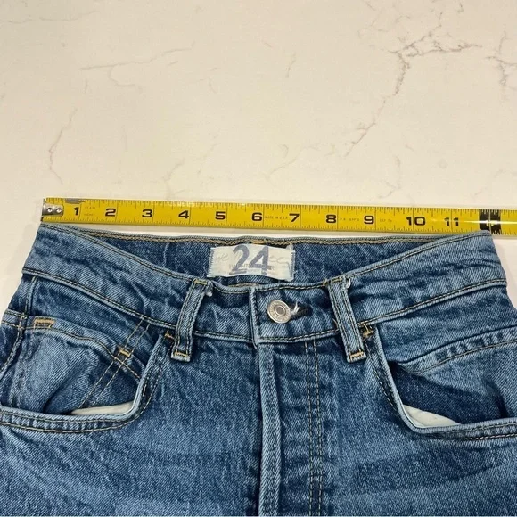 We The Free Lasso High Rise Button Fly Straight Leg Jeans 24 - Picture 13 of 14